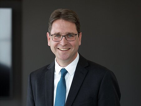 Dr. Lars Berkefeld, Vorstandsmitglied der Volksbank BRAWO